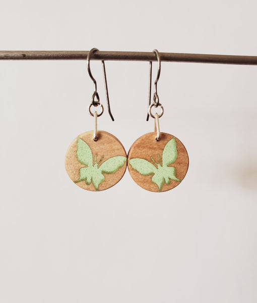 Butterfly Earrings - Resin (round)