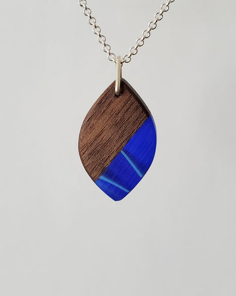 Leaf Pendant - Acrylic (small)