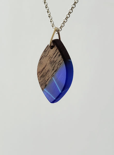 Leaf Pendant - Acrylic (small)