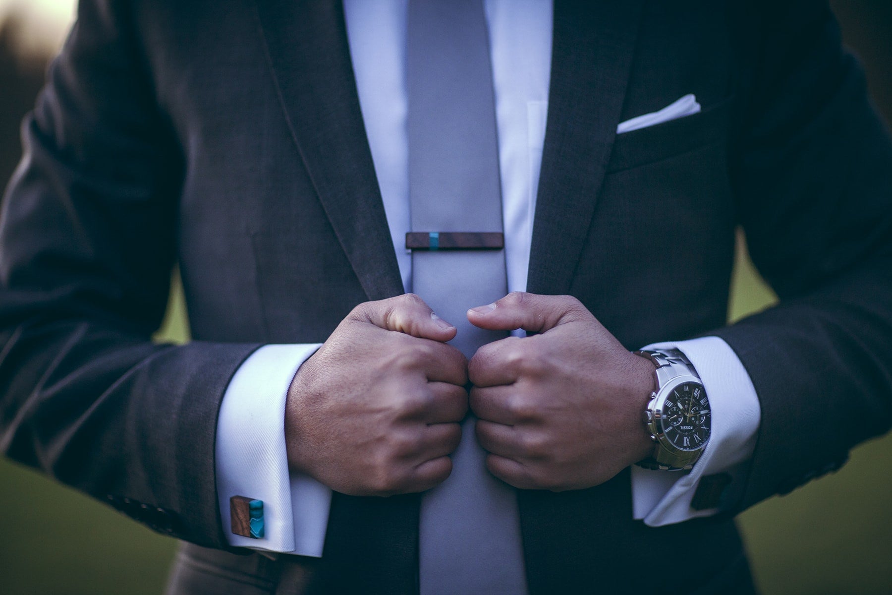 Tie clip & cufflinks by Mokajade Designs